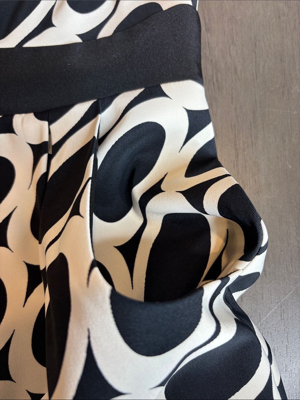 🖤Jessica Howard Black White Sleeveless Circle Print Dress 10P Stretch Midi🖤 - Picture 10 of 13